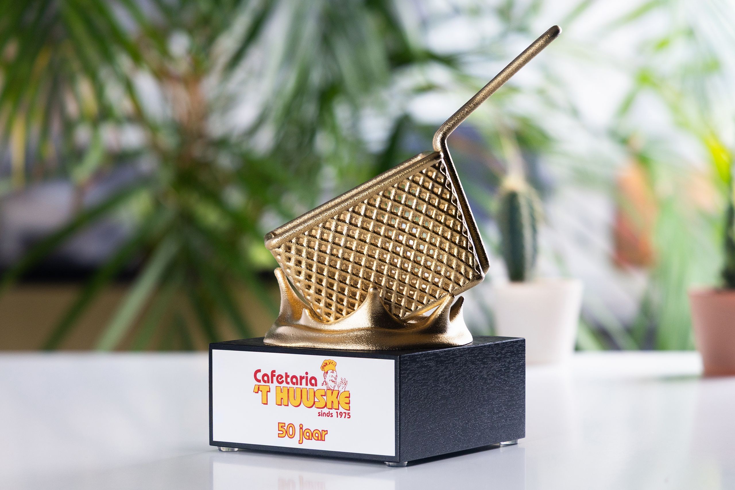 Glasso custom award